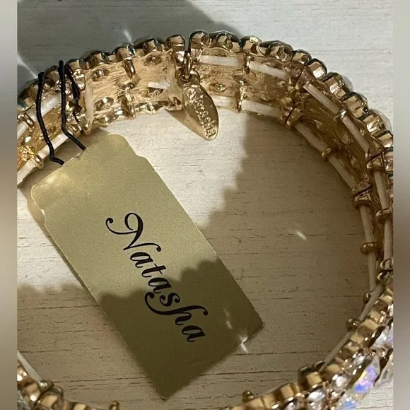Natasha Couture Bracelet Natasha Iridescent Bracelet 🆕 💎 Natasha Bracelet 💎 - Picture 9 of 9